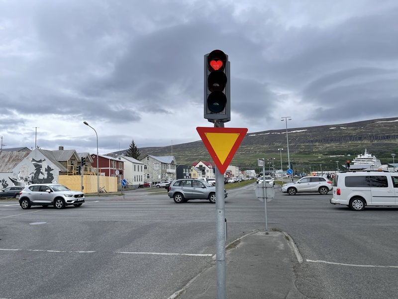 Akureyri semáforo corazón