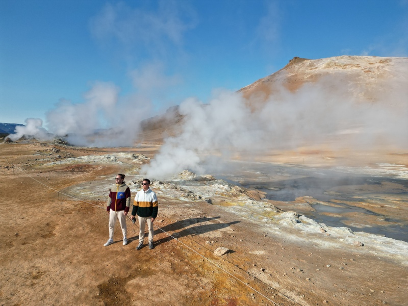 Mývatn Hverir área geotérmica Islandia en Verano